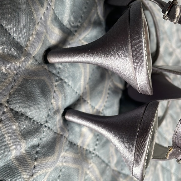 Sling back silver 3 inch heels - Picture 4 of 6